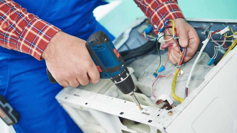 Soma ECA ECA çamaşır makinesi kart tamiri – Su almama arızası orijinal parça ile giderildi. - Teknik servis örneği
